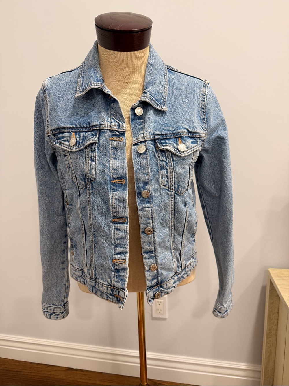 Zara Light Blue Denim Trucker Jacket